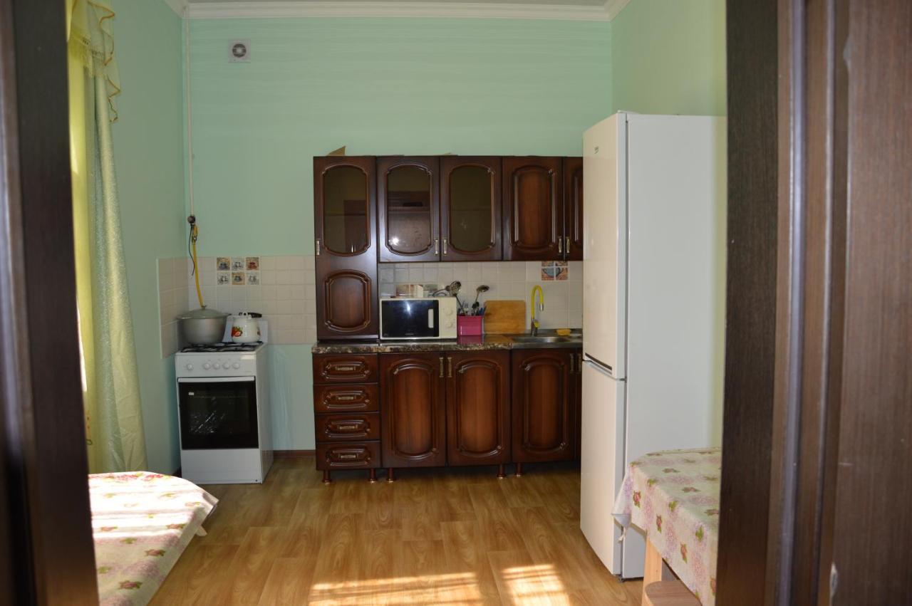 אקטאו Apartments On Балауса, 2 מראה חיצוני תמונה